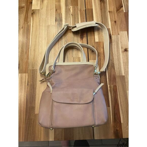 Kelly Moore The Steph Camera Bag - Picture 3 of 9